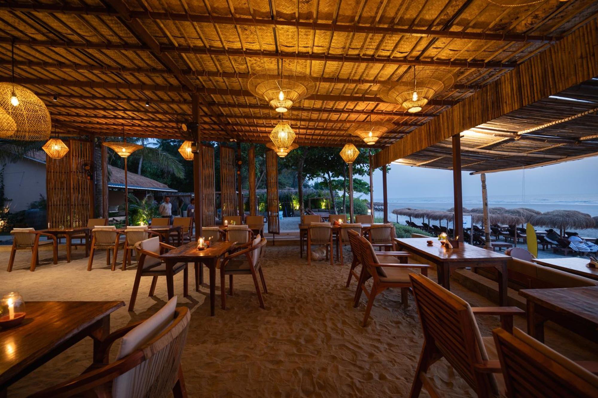 Palma Beach Resort Mandrem Buitenkant foto